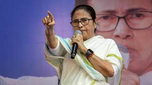 West Bengal Elections 2026: Key Issues, Parties and Political Battle Mamata Banerjee addressing a political rally in West Bengal