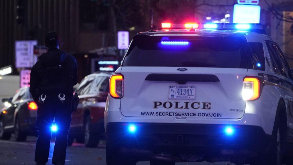 US Secret Service agents respond during emergency security situation in Washington DC