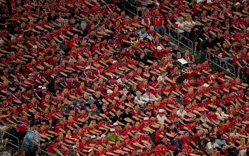 Norway fans perform rowing ritual during FIFA World Cup 2026 match against Senegal