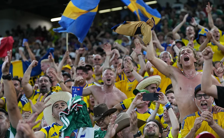 Swedish fans celebrate after Sweden defeated Tunisia in the FIFA World Cup 2026 Group F match
