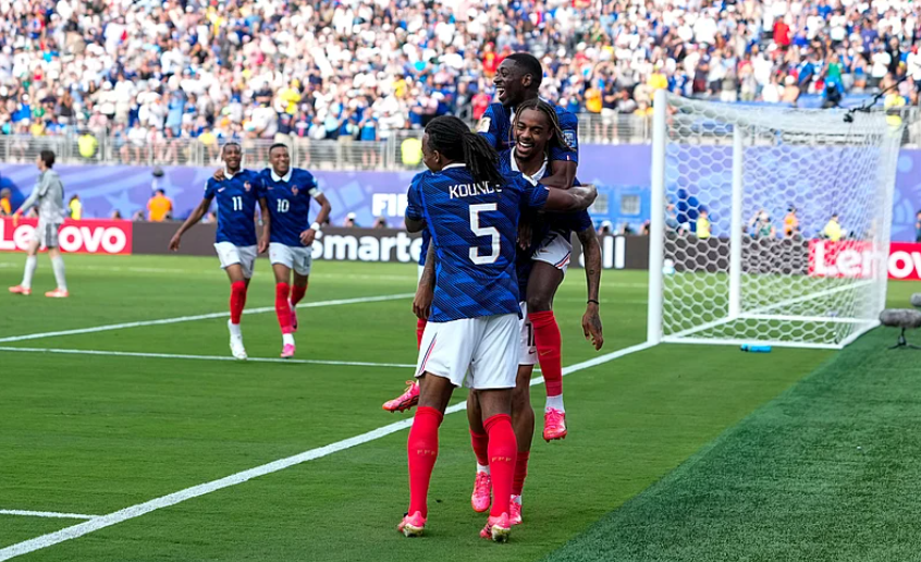Bradley Barcola celebrates scoring France second goal against Sweden in FIFA World Cup 2026 Round of 32